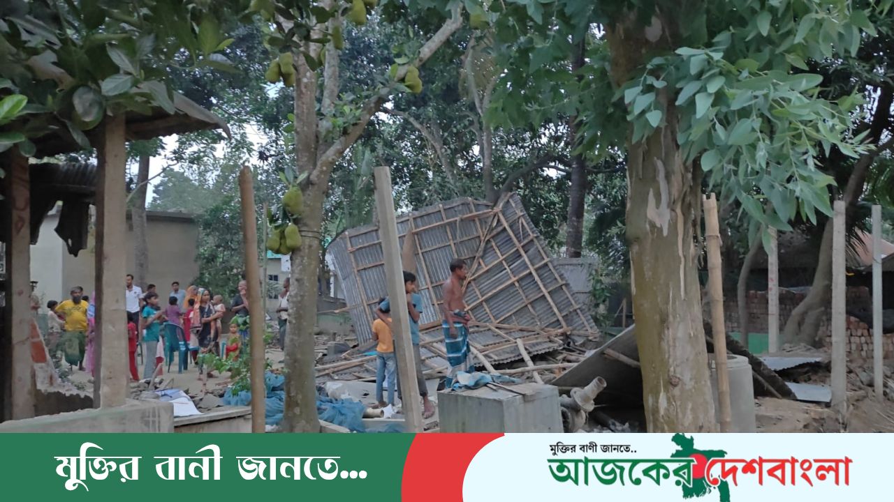 কাজিপুরে বাড়িতে হামলা ভাংচুর, খামার থেকে গরু লুট