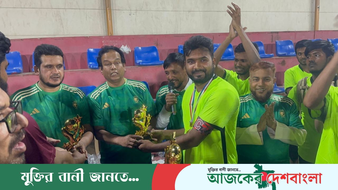রিয়াদে প্রবাসী বগুড়া জেলা বিএনপির উদ্যোগে প্রীতি ফুটবল ম্যাচ অনুষ্ঠিত