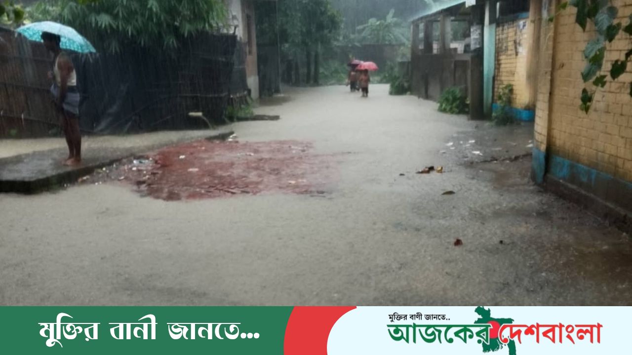 হোয়াইক্যং ইউনিয়নের কম্বনিয়া পাড়ায় ড্রেনেজ সংকটে জনদুর্ভোগ, জনপ্রতিনিধিদের হস্তক্ষেপ কামনা