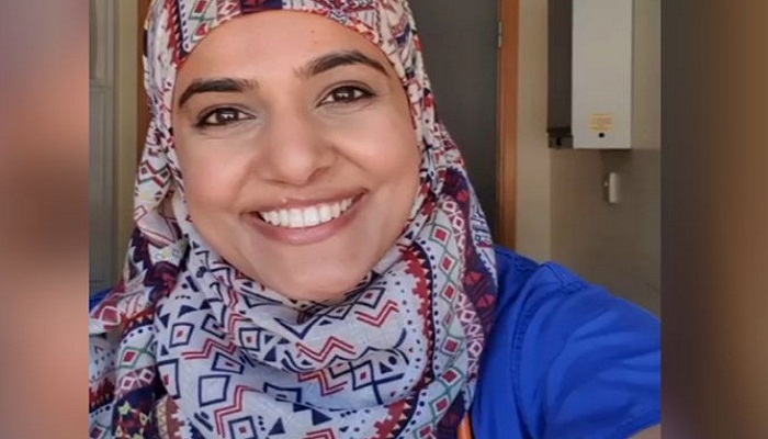 যেভাবে রোজা রাখছেন দুই মুসলিম নারী স্বাস্থ্যকর্মী