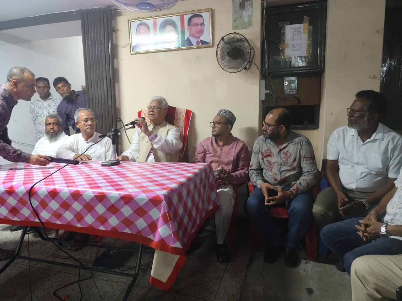 আলতাফ হোসেন চৌধুরী মনোনয়ন পাওয়ায় পটুয়াখালী ভার্সিটির জিয়া পরিষদের শুভেচছা ও মতবিনিময় সভা