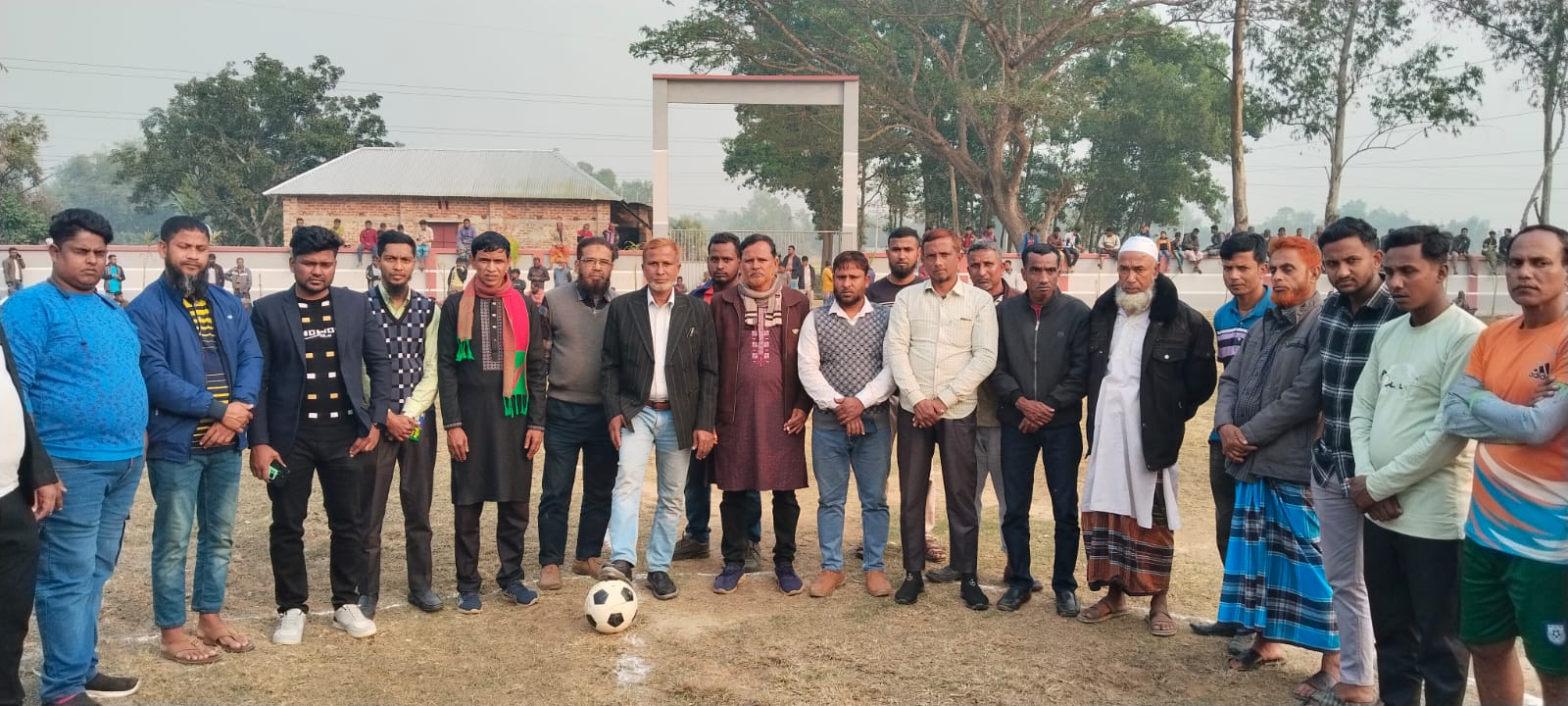 শহীদ জিয়া স্মৃতি ফুটবল টুর্নামেন্টের তৃতীয় ম্যাচে বিজয়ী নয়মাইল খেলোয়াড় কল্যাণ সমিতি