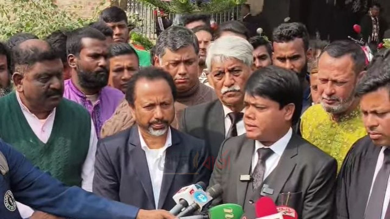 সিরাজগঞ্জ আদালতে জামায়াত প্রার্থী মুফতি আমির হামজার বিরুদ্ধে মানহানির মামলা